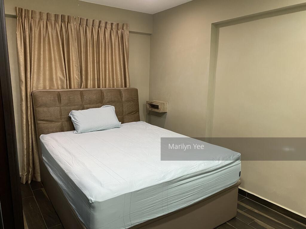 Serangoon Avenue 4 thumbnail photo